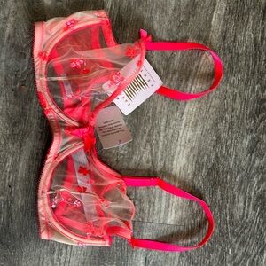 Lace bra- 34d. New with tags